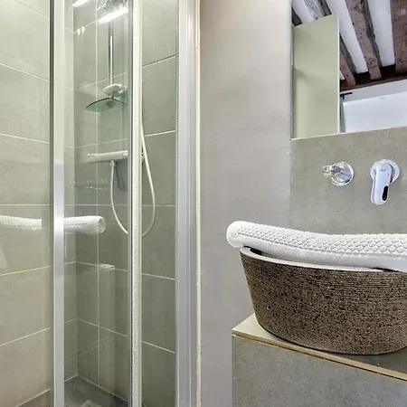Center Of By Prestige Apartment Paris